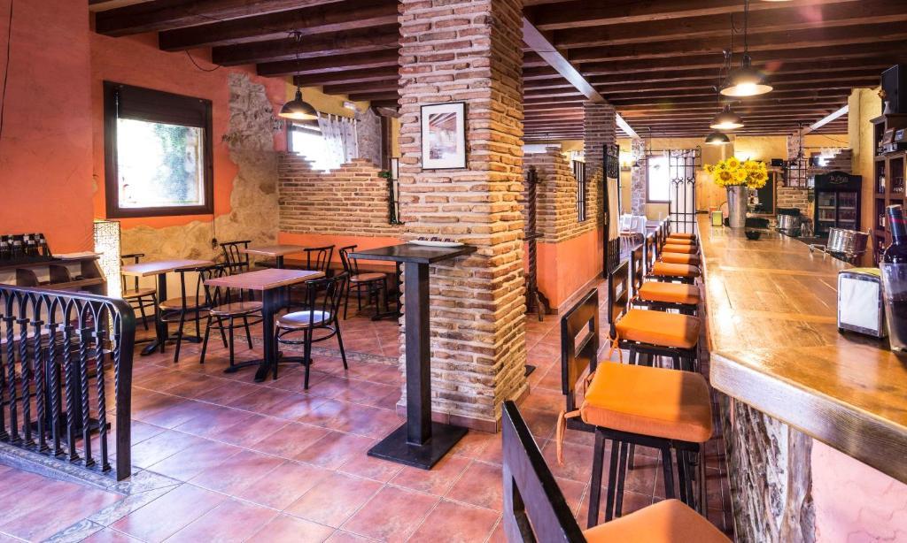 埃尔林孔德拉斯奥塞斯黛儿杜拉松酒店 Burgomillodo 外观 照片